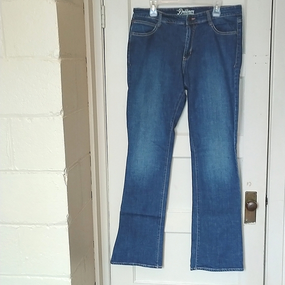 3/$30💜 EUC Old Navy 'The Dreamer' Size 12 Tall Medium Wash Jeans - Picture 2 of 7